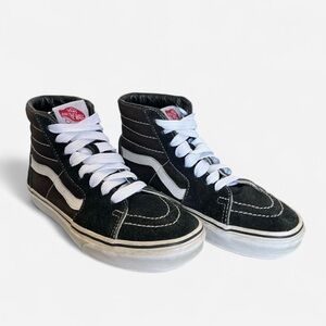 Vans Kids Sk8-Hi Black and White High Tops 4Y/W5.5